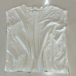 Women loft White Cotton Tank - Size M